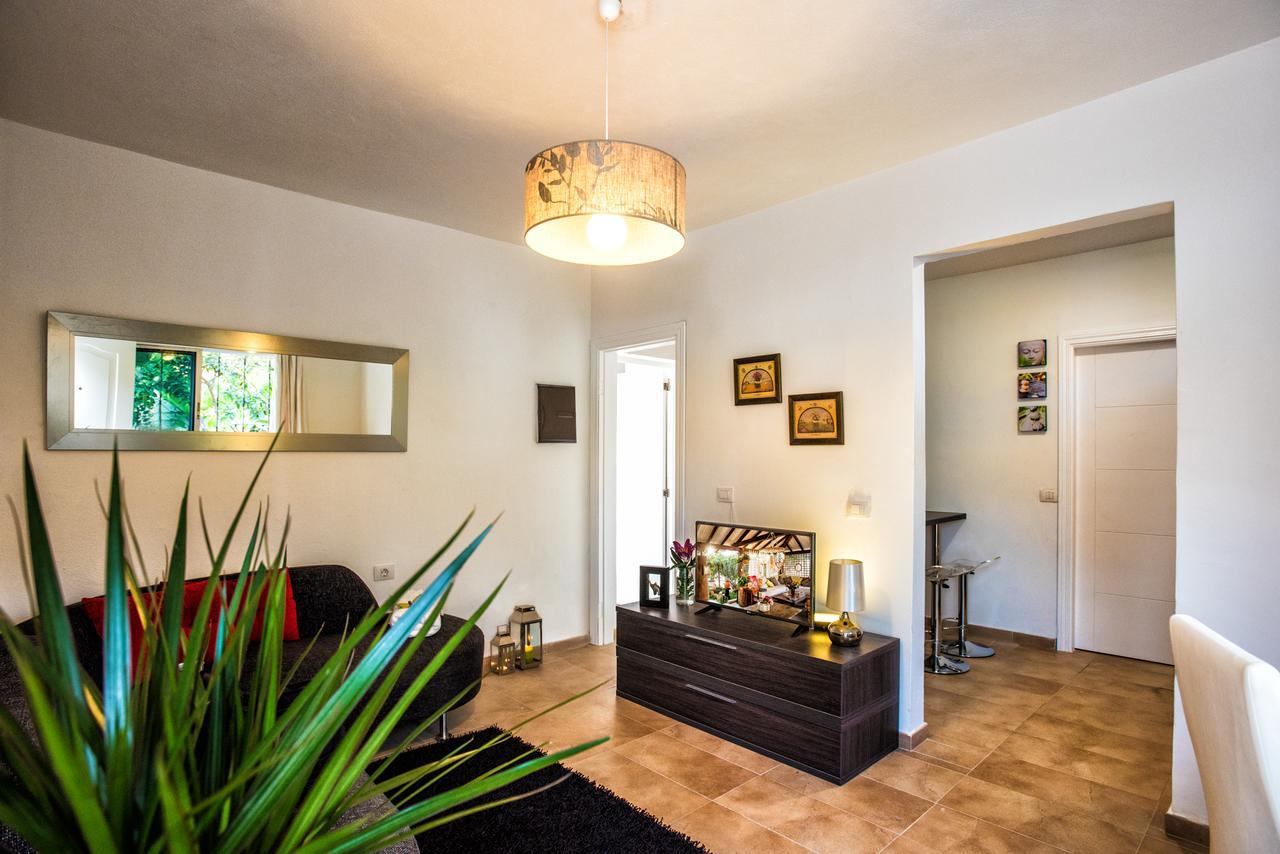 Casa Castillo ロス・レアレホス エクステリア 写真